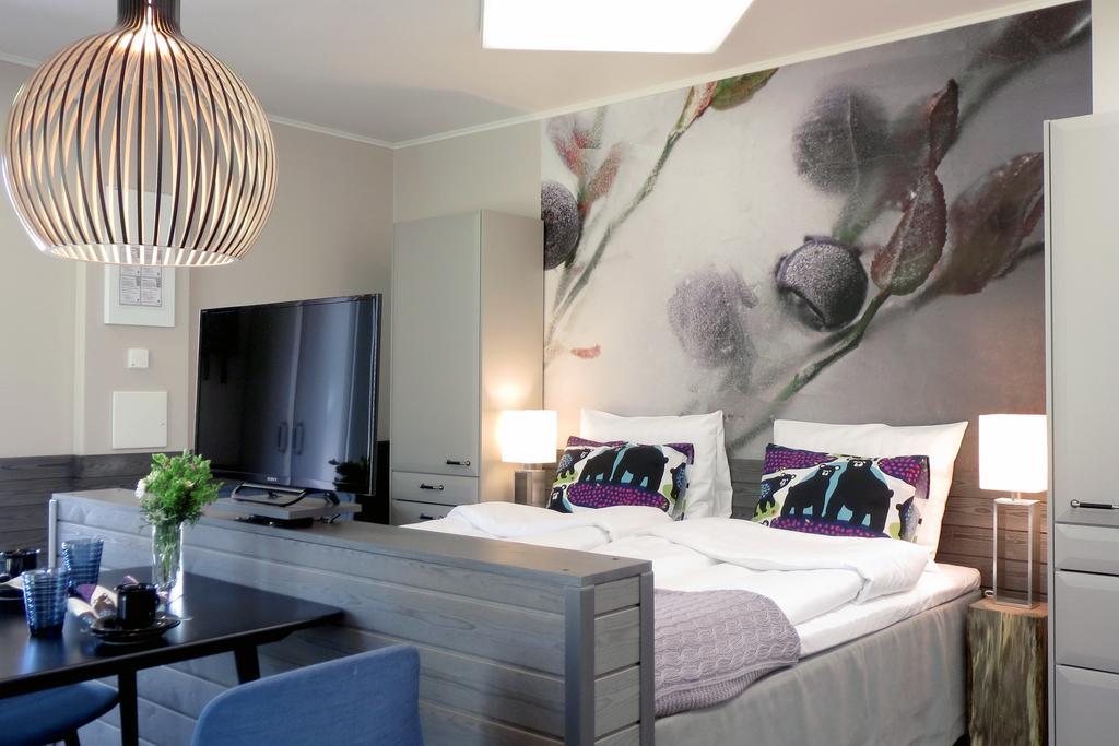 Hotel Hiisi Hill Jämsä Szoba fotó