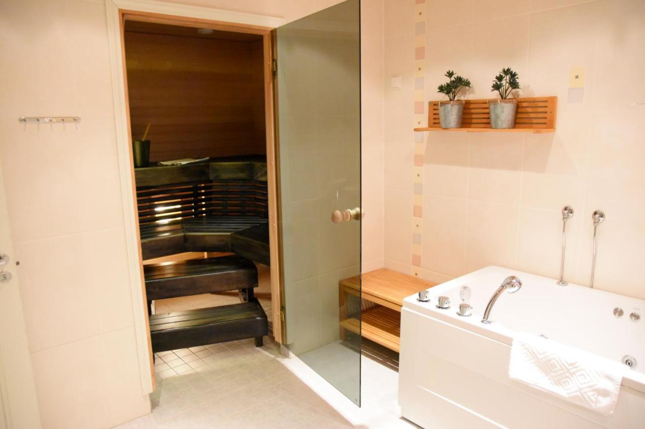 Hotel Hiisi Hill Jämsä Kültér fotó